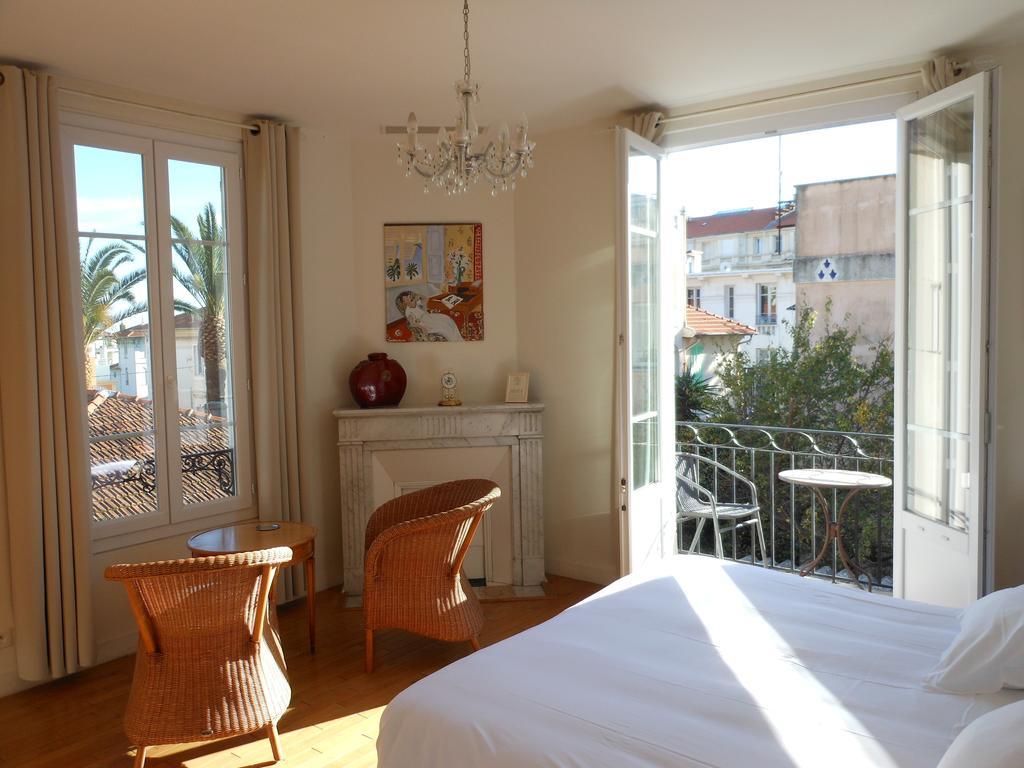 Hotel Villa Les Cygnes Nizza Szoba fotó